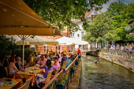 IMG_2604 Vamos a dar un paseo para ver si mas tarde se puede comer aqui h - copia